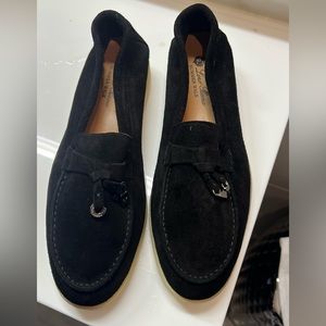 Loro Piana summer charms walk color cavaiar (black) size 39